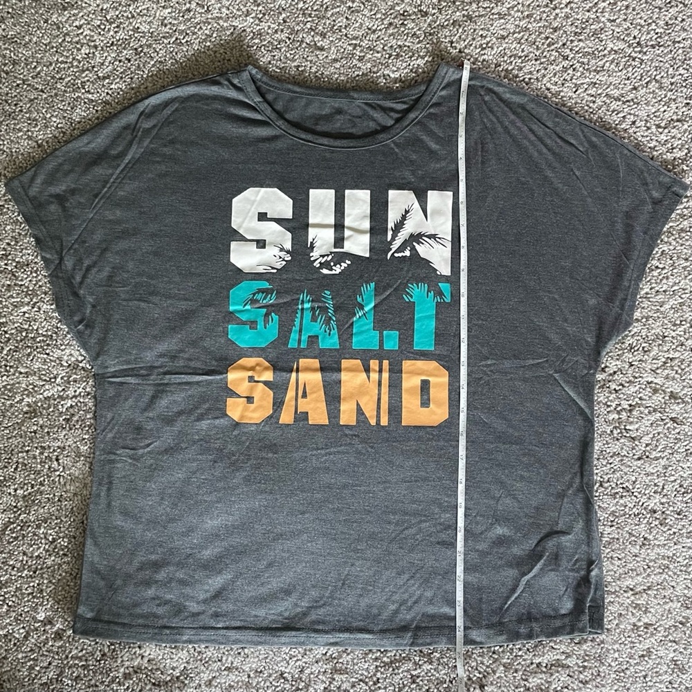 Emery Rose Shein Graphic Gray T-Shirt Size Large “Sun Salt Sand” Cap Sleeves - Picture 4 of 8